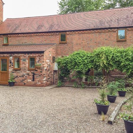 Cream Door Cottage Kidderminster Exterior photo
